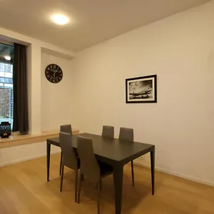 https://european-institutions-apartments.hotelsantwerp.net